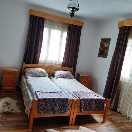 Casa De Vacanta Joldes Hotel Garda de Sus Bagian luar foto